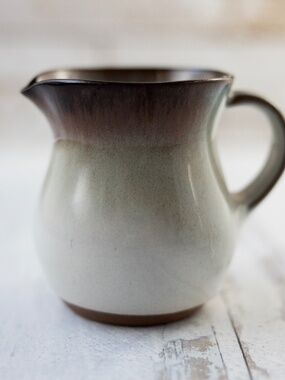 VTG Peter Pots Pottery Creamer Signed 4.5” Mahogany Brown gray please read